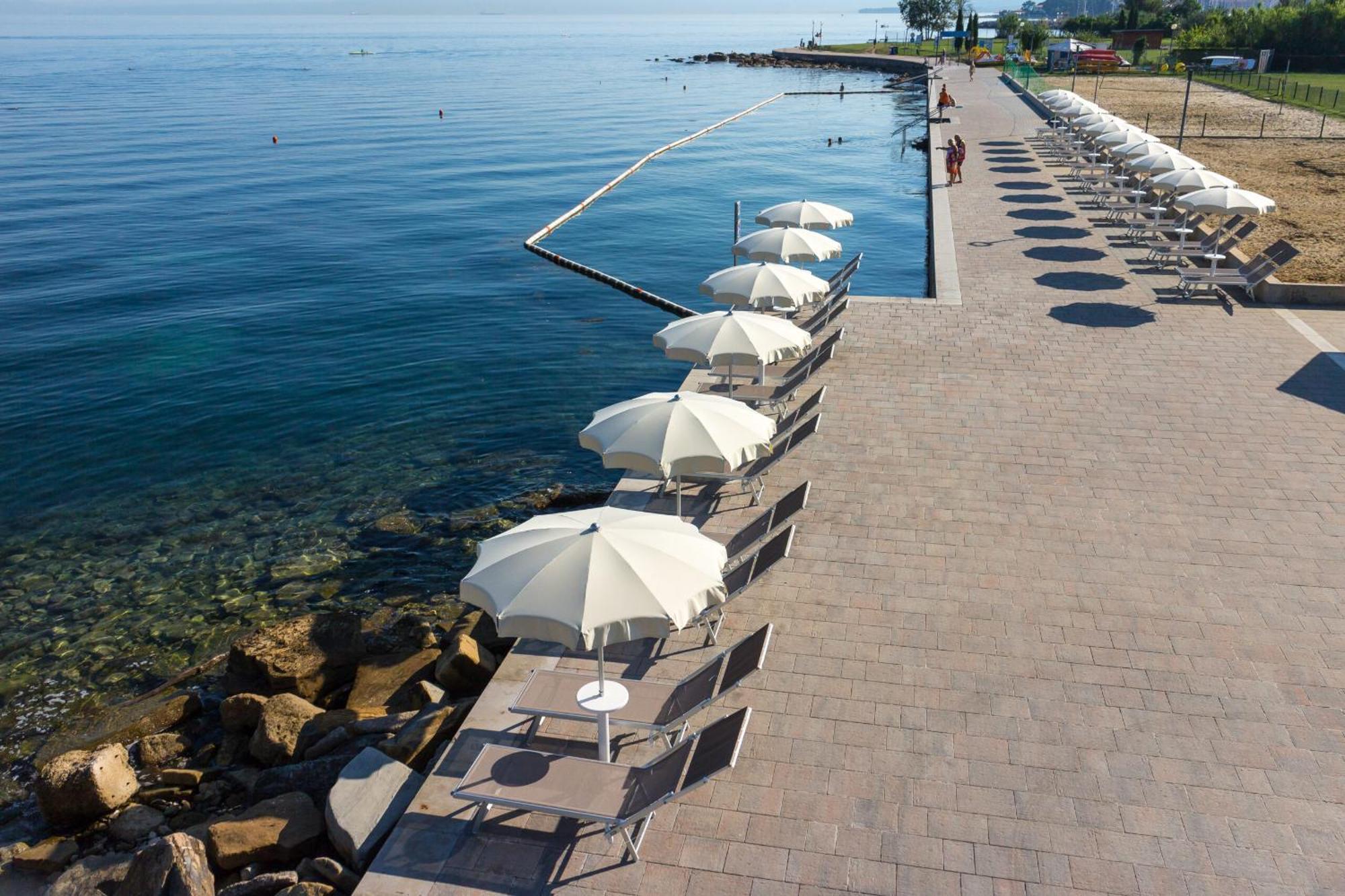 Lazar Terrace